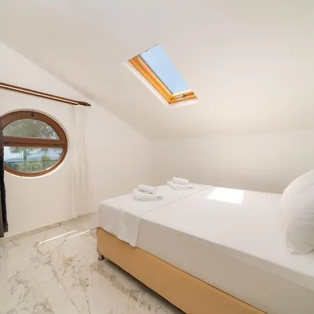Quarto em Acomodações Particulares Golden Rose *